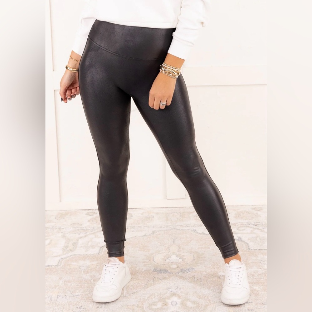 SPANX Faux Leather Leggings size S NWOT
